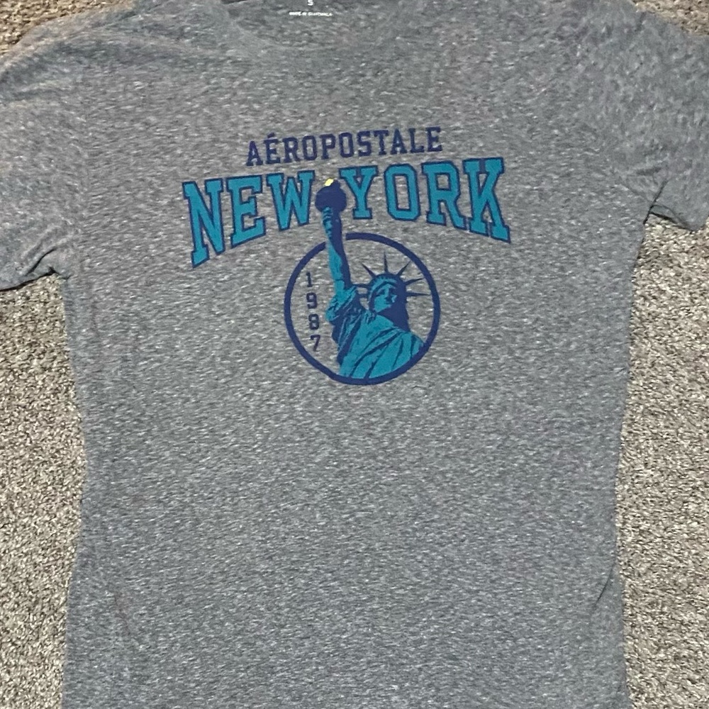 Aeropostal t-shirt